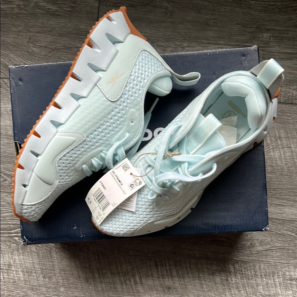 Reebok Sky Blue Athletic Shoes